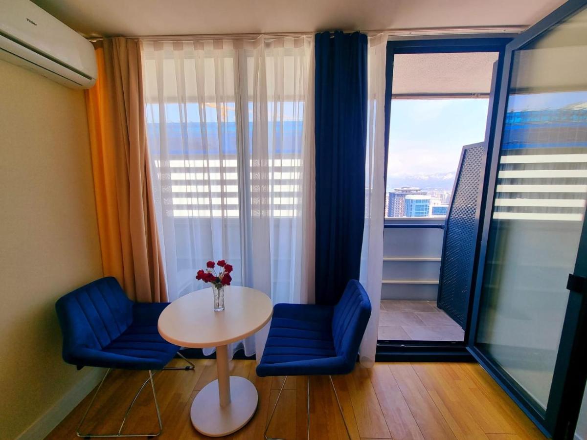 Orbi City Apartment Batumi Exterior foto