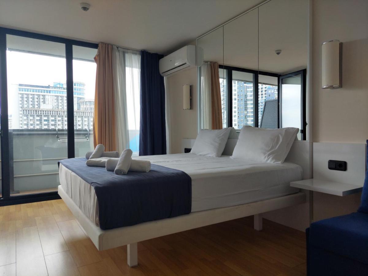 Orbi City Apartment Batumi Exterior foto